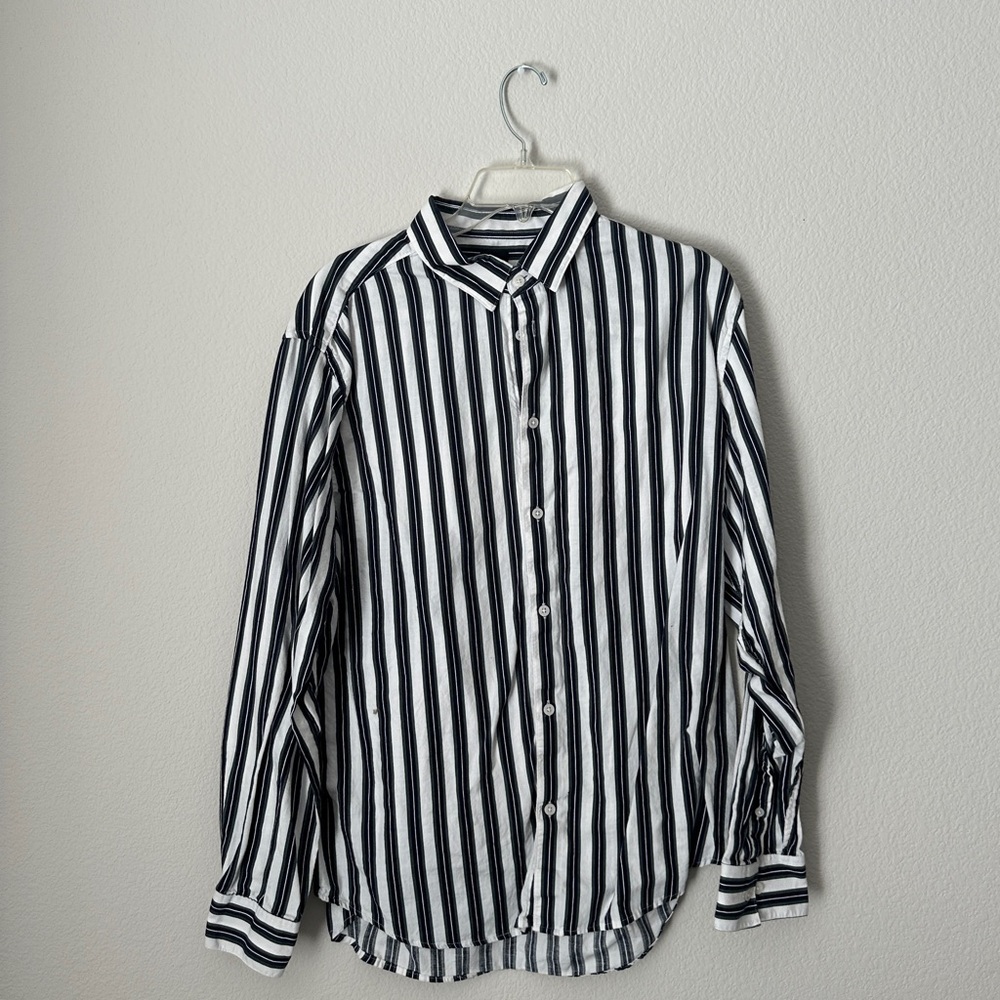h&m striped button up shirt, size XL